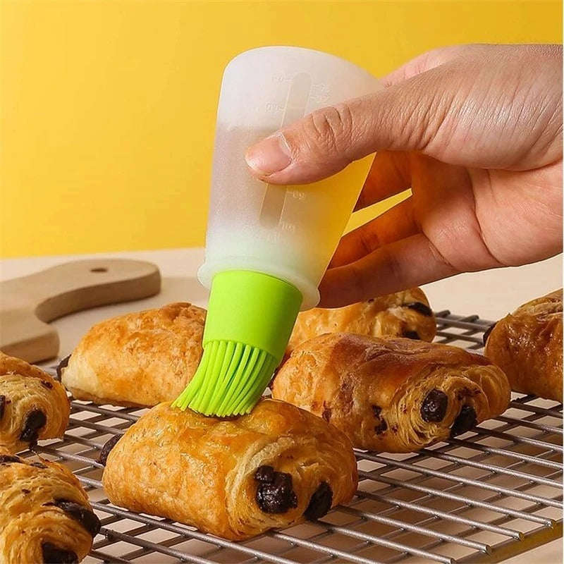 Portable Silicone Oil Bottle with Brush